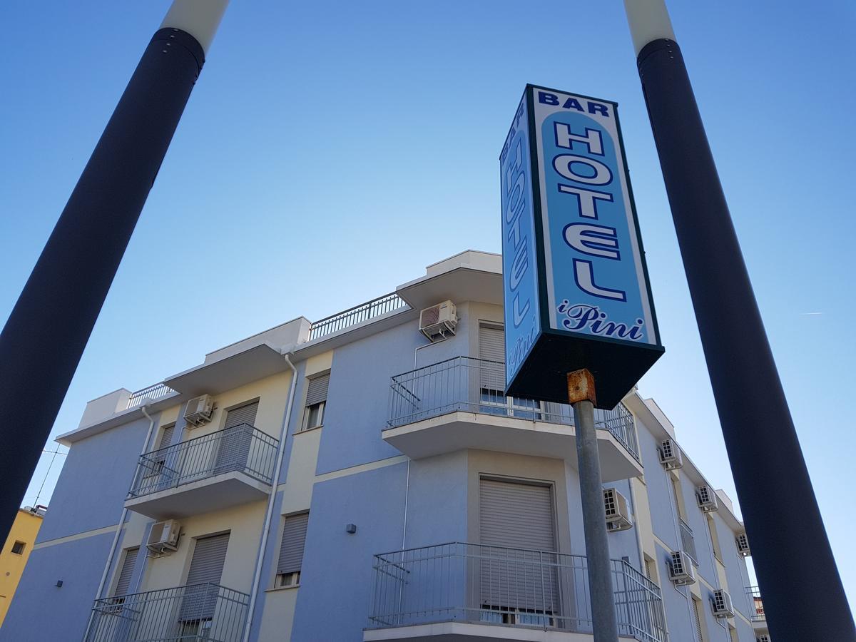 Hotel I Pini Lido di Pomposa Ngoại thất bức ảnh